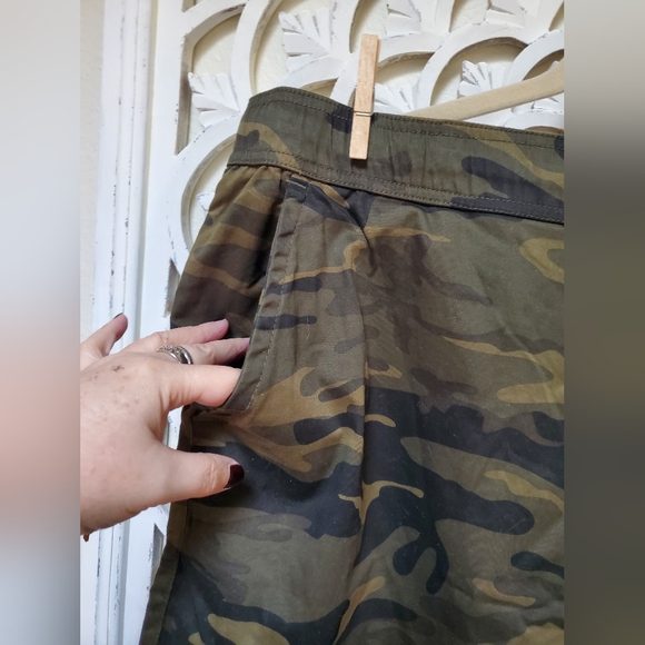 Camo Jogger Stretch Pants By Paper Cloth & Denim 4x NWT - Picture 5 of 16